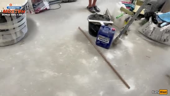 Девушке пришлось отработать натурой сорванные сроки 1