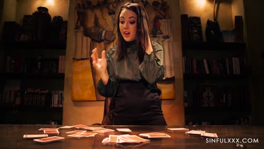 Приехали с мужиком за город и устроили классную групповуху на троих 1