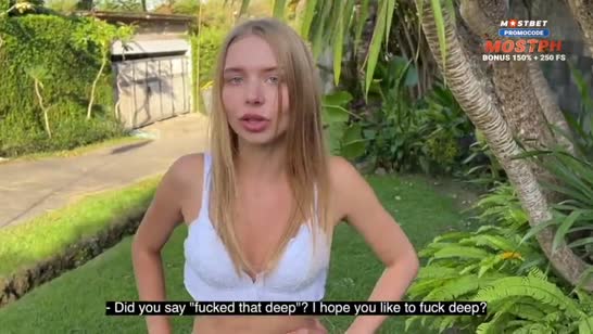 Парниша с симпатичной блондинкой классно проводят отдых 1