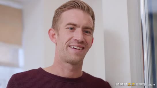 Стервозная бабенка сама выпросила большой хер 1