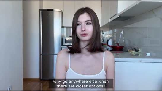 Сводная сестра не любит носить белье дома 2